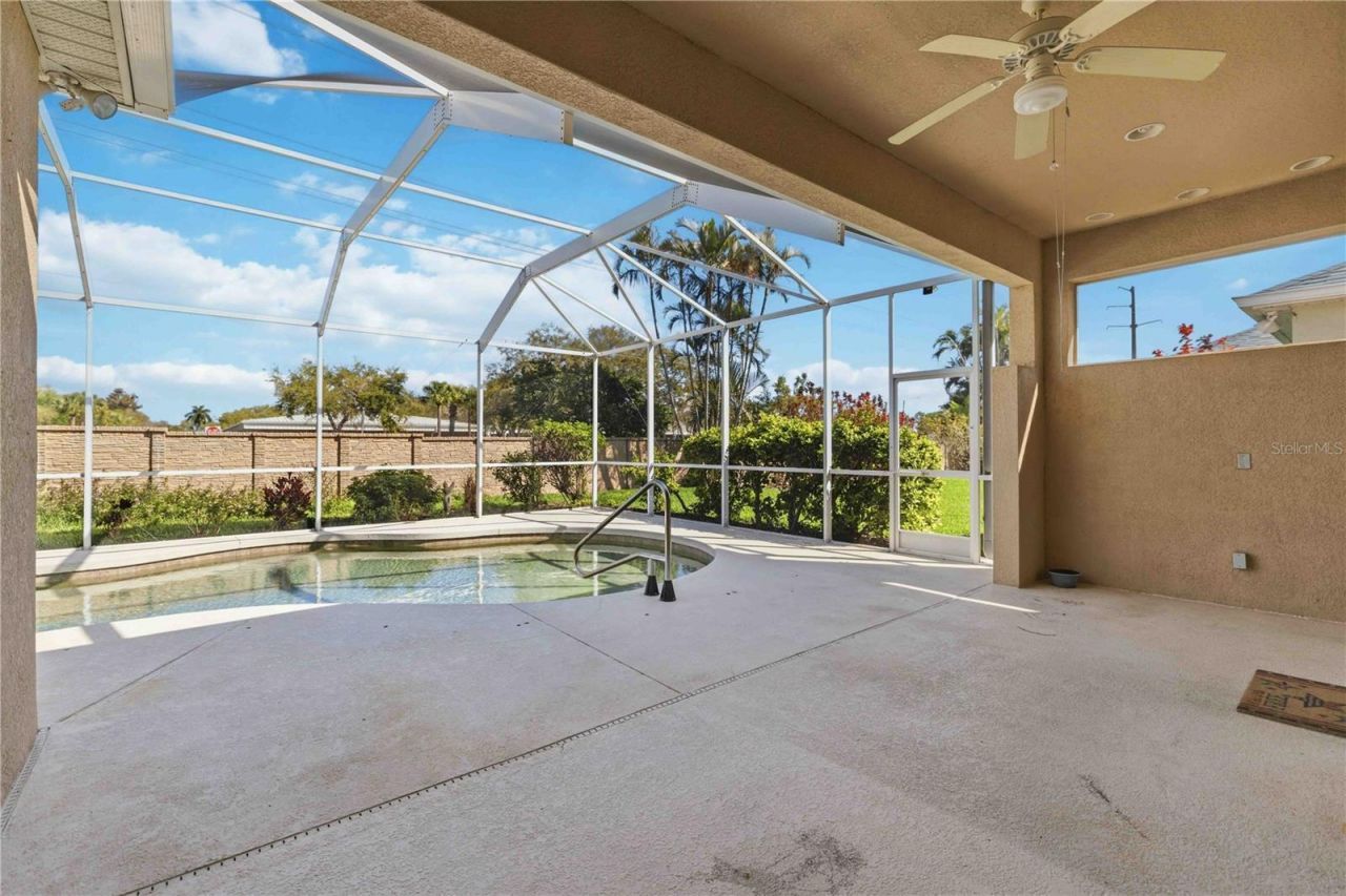 3736 Summerwind Circle, Bradenton, FL 34209 Photo