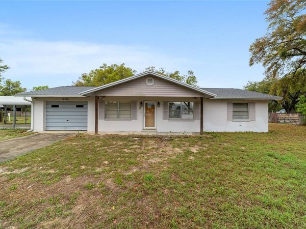 10496 SE SUNSET HARBOR ROAD , SUMMERFIELD, FL 34491