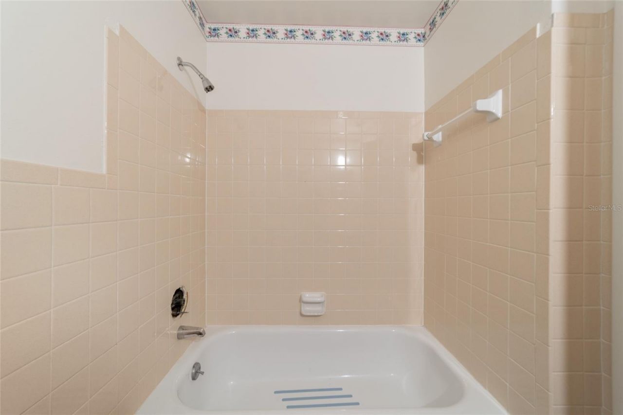 10496 SE Sunset Harbor Road, Summerfield, FL 34491 Photo