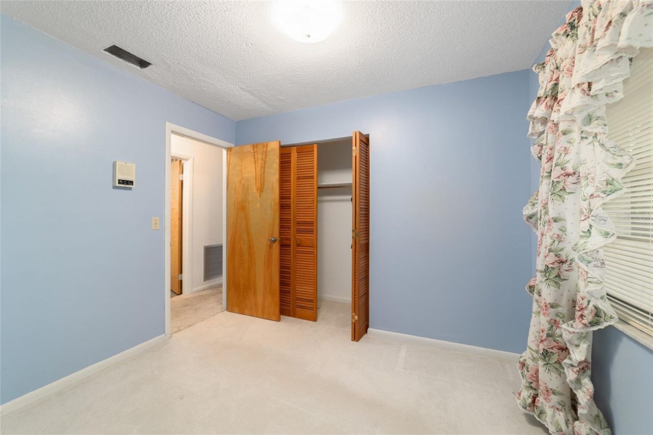 10496 SE Sunset Harbor Road, Summerfield, FL 34491 Photo