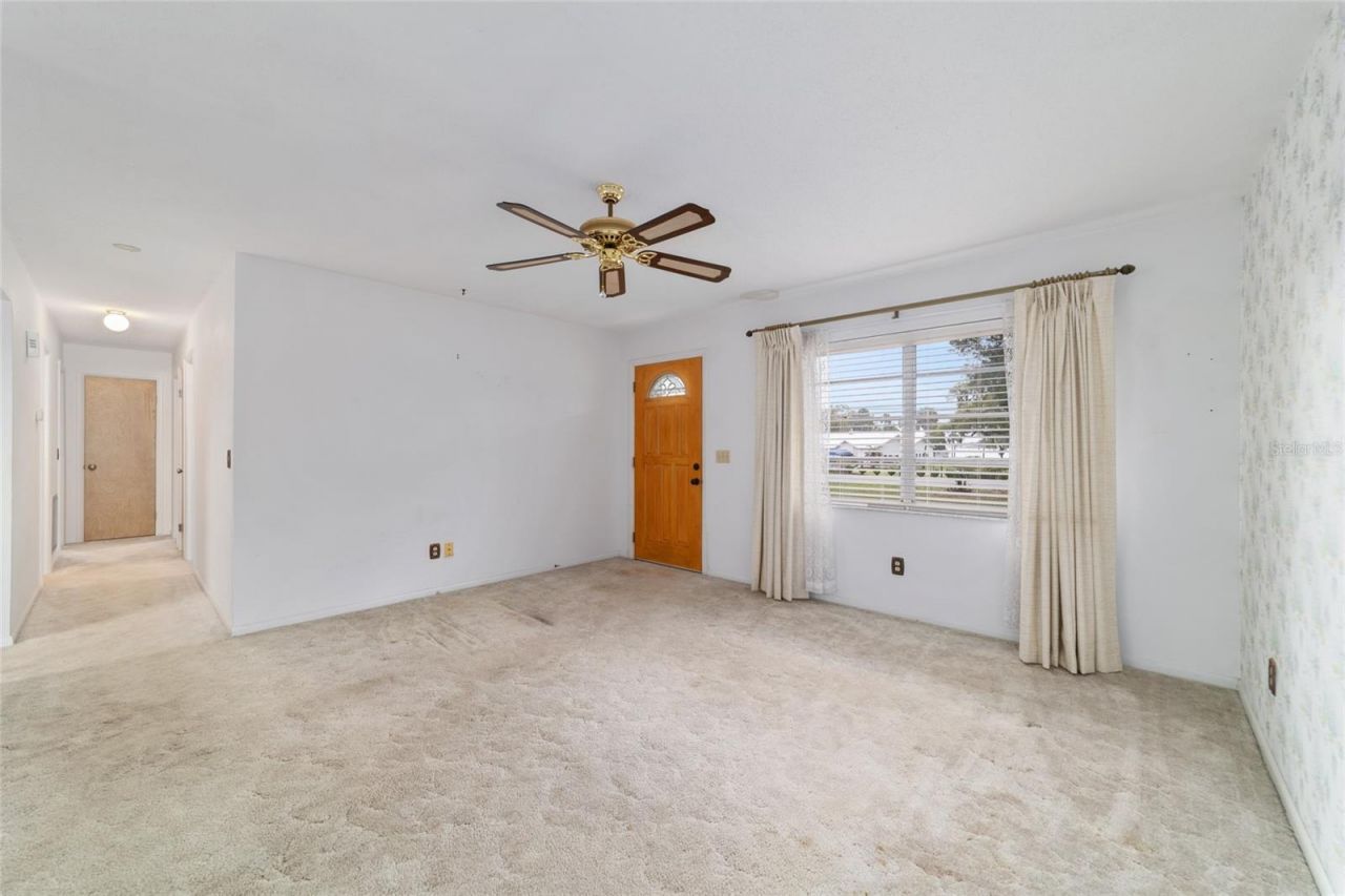 10496 SE Sunset Harbor Road, Summerfield, FL 34491 Photo