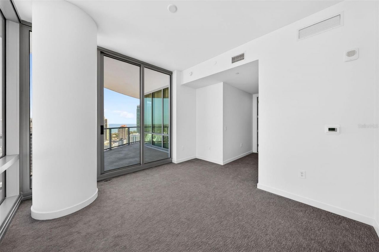 400 Central Avenue, Unit 2307, Saint Petersburg, FL 33701 Photo