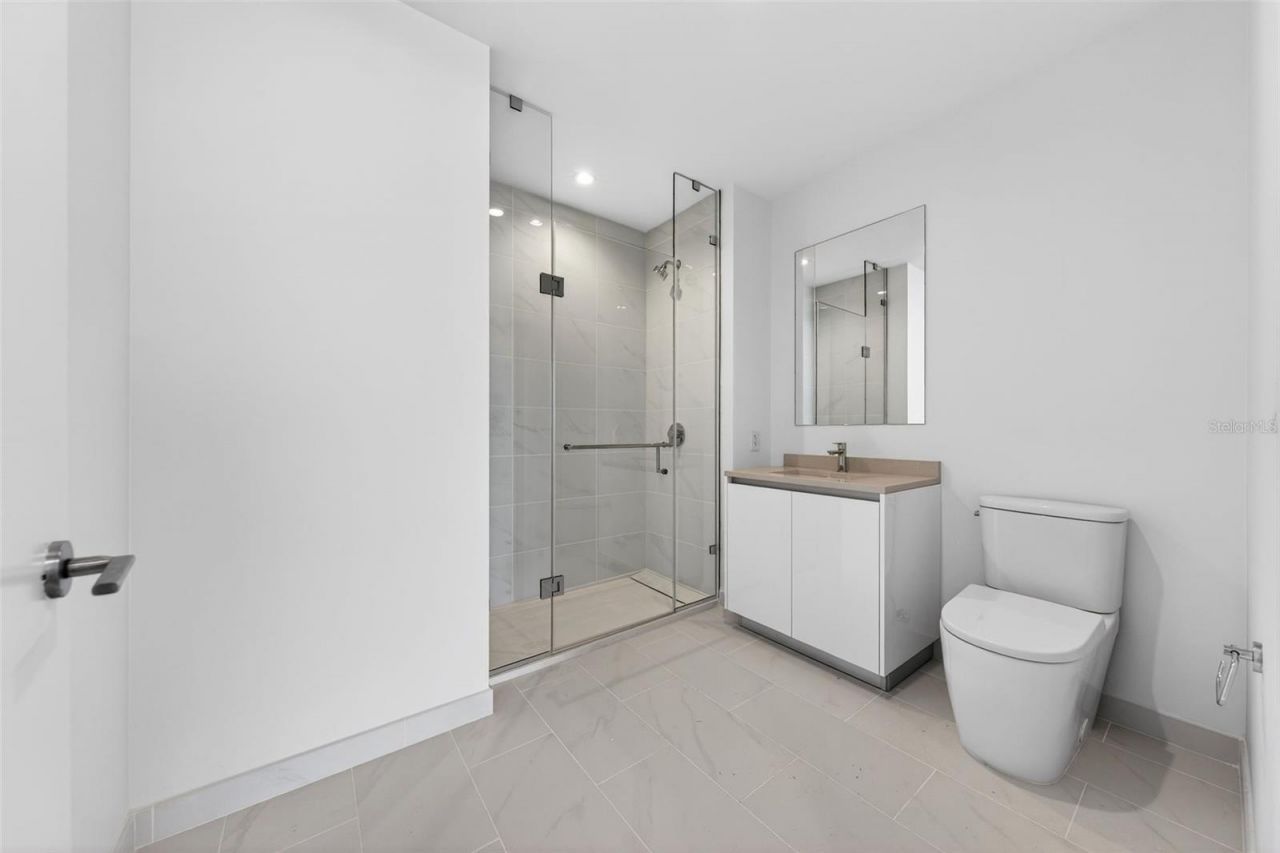 400 Central Avenue, Unit 2307, Saint Petersburg, FL 33701 Photo