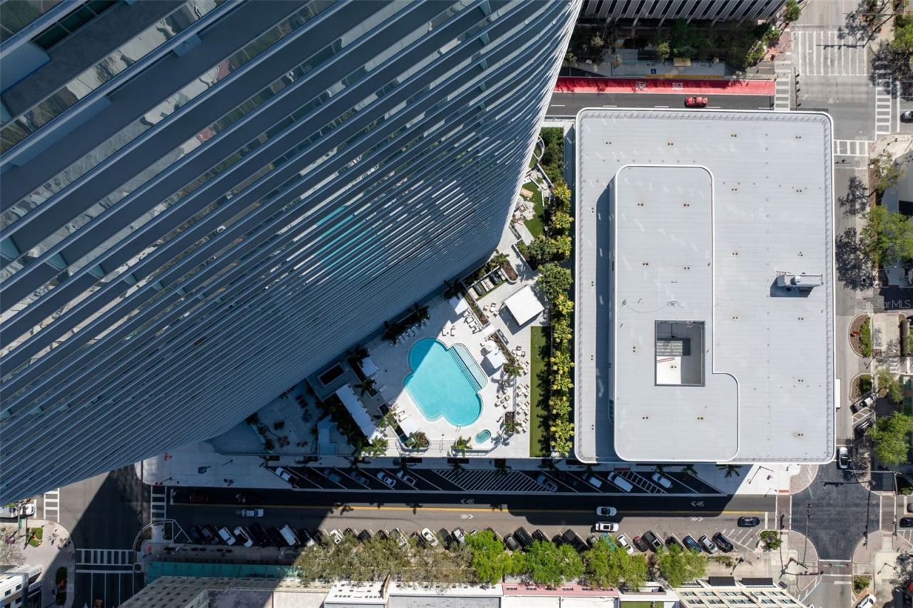 400 Central Avenue, Unit 2307, Saint Petersburg, FL 33701 Photo