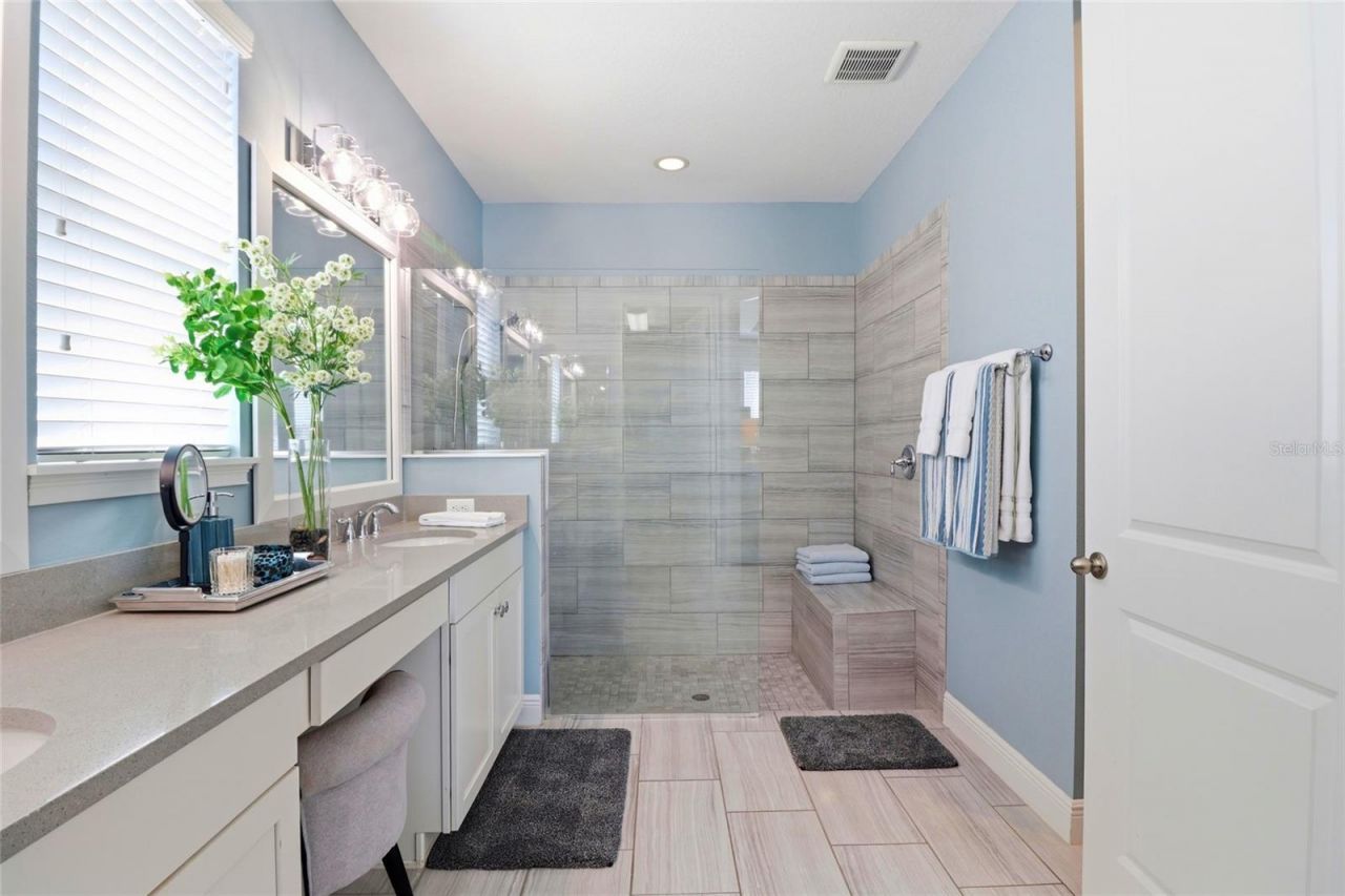 5225 Asher Court, Sarasota, FL 34232 Photo
