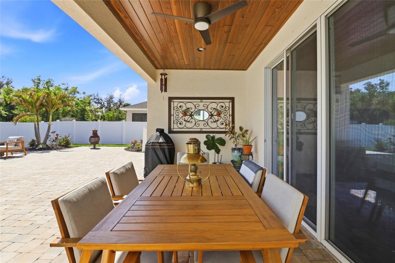 5225 Asher Court , Sarasota, FL 34232 Photo