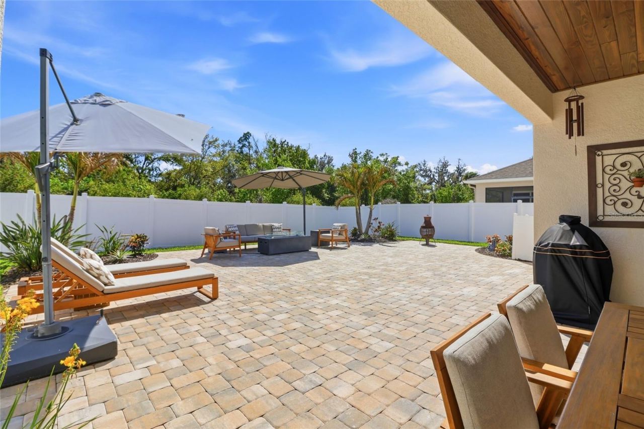 5225 Asher Court, Sarasota, FL 34232 Photo