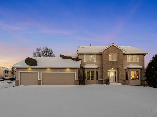 4290 Cottonwood Lane N, Plymouth, MN 55441