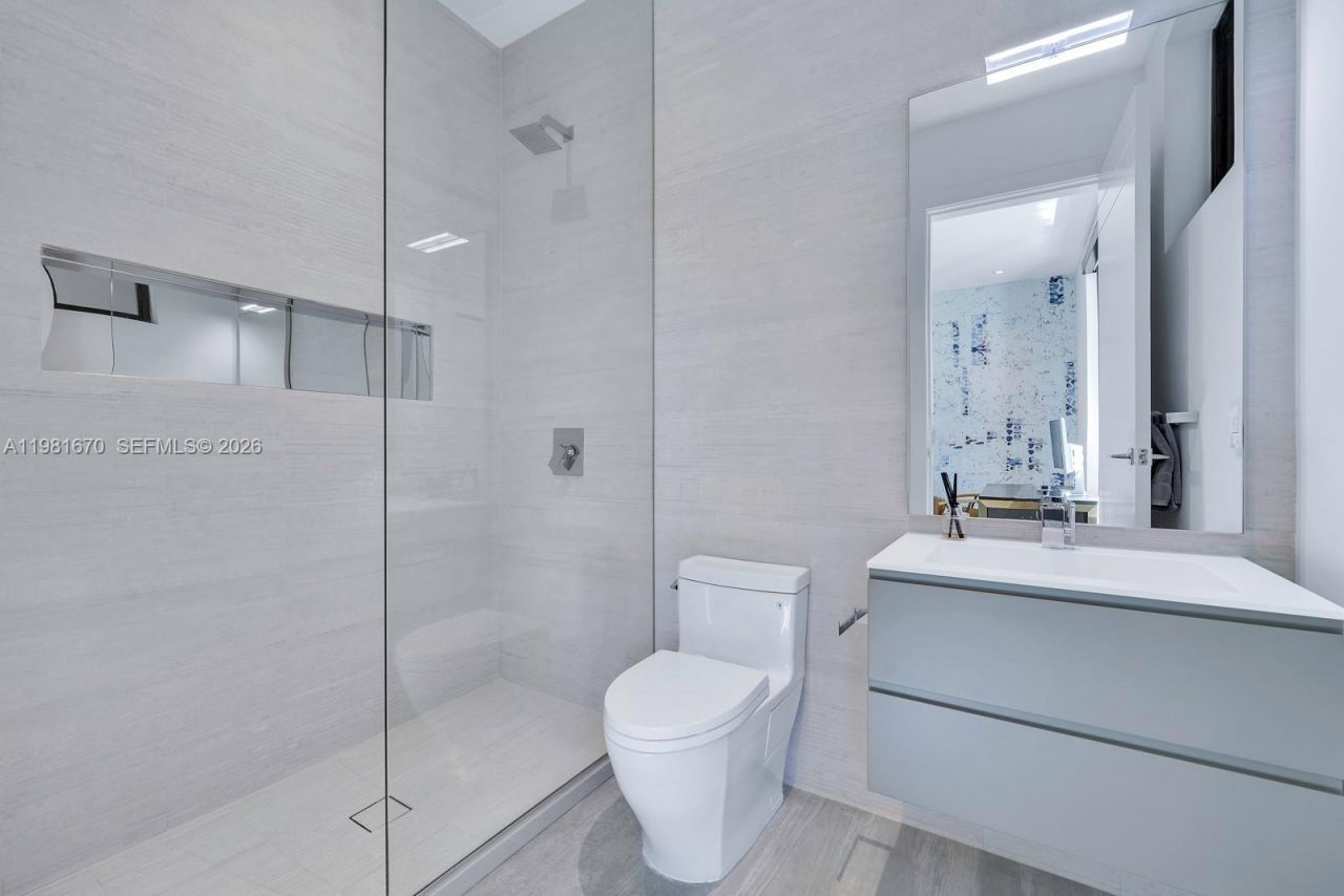 7900 SW 54th Ave , Miami, FL 33143 Photo