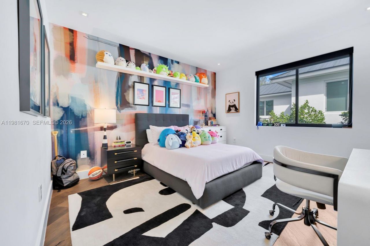 7900 SW 54th Ave , Miami, FL 33143 Photo