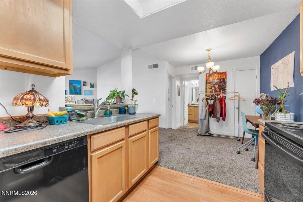 555 E Patriot Boulevard, Unit M266, Reno, NV 89511 Photo