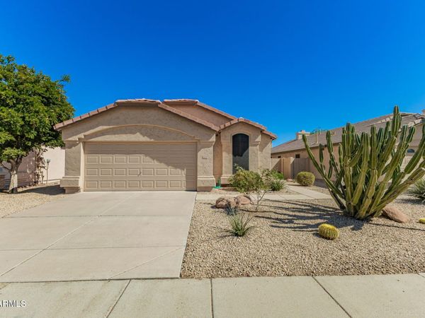 4432 E MELINDA Lane, Phoenix, AZ 85050