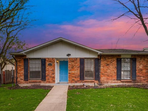 9230 Millwood Drive, Rowlett, TX 75088