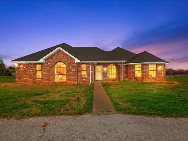 494 Westgate I Road, Eddy, TX 76524