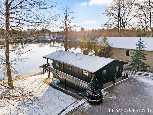 4050 W Orchard Drive, Hart, MI 49420