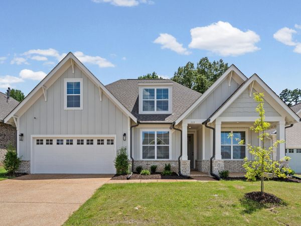 115 LIVE OAK CV, Oakland, TN 38060