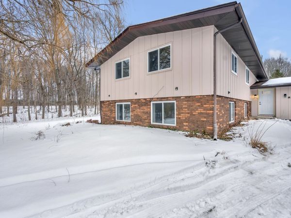 831 Opal , Valparaiso, IN 46383