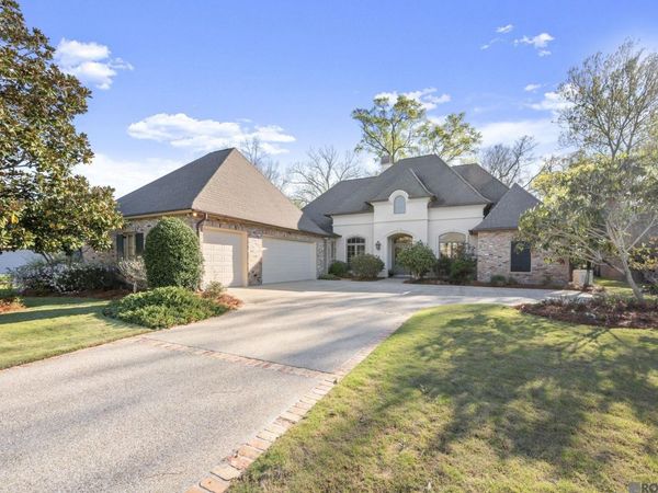 15131 Championship Dr, Baton Rouge, LA 70810