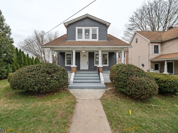 418 New Brunswick Ave, Pohatcong, NJ 08865