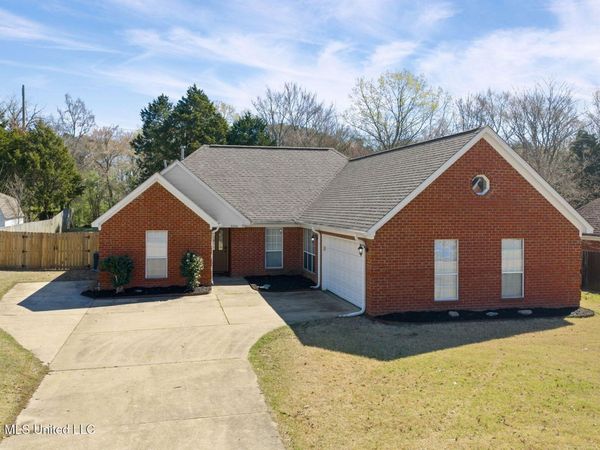 3206 S Big Ben, Hernando, MS 38632