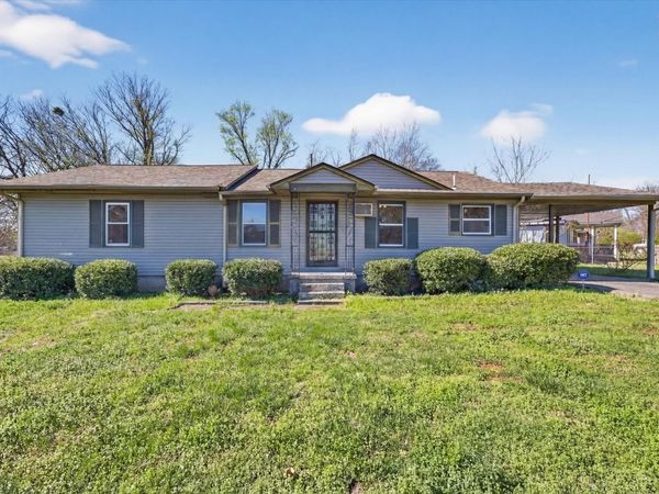 169 Sunset Ct , Clarksville, TN 37042