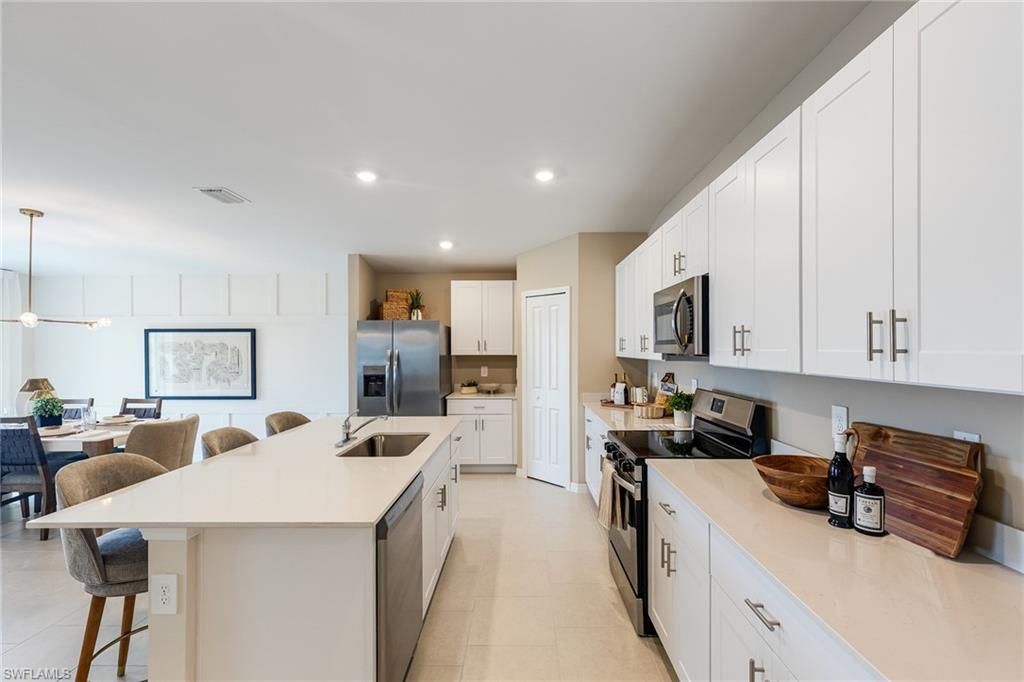 339 Marabou Dr , Lehigh Acres, FL 33936 Photo