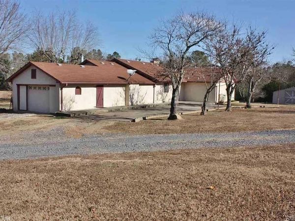 126 Dallas Lane, Mena, AR 71953