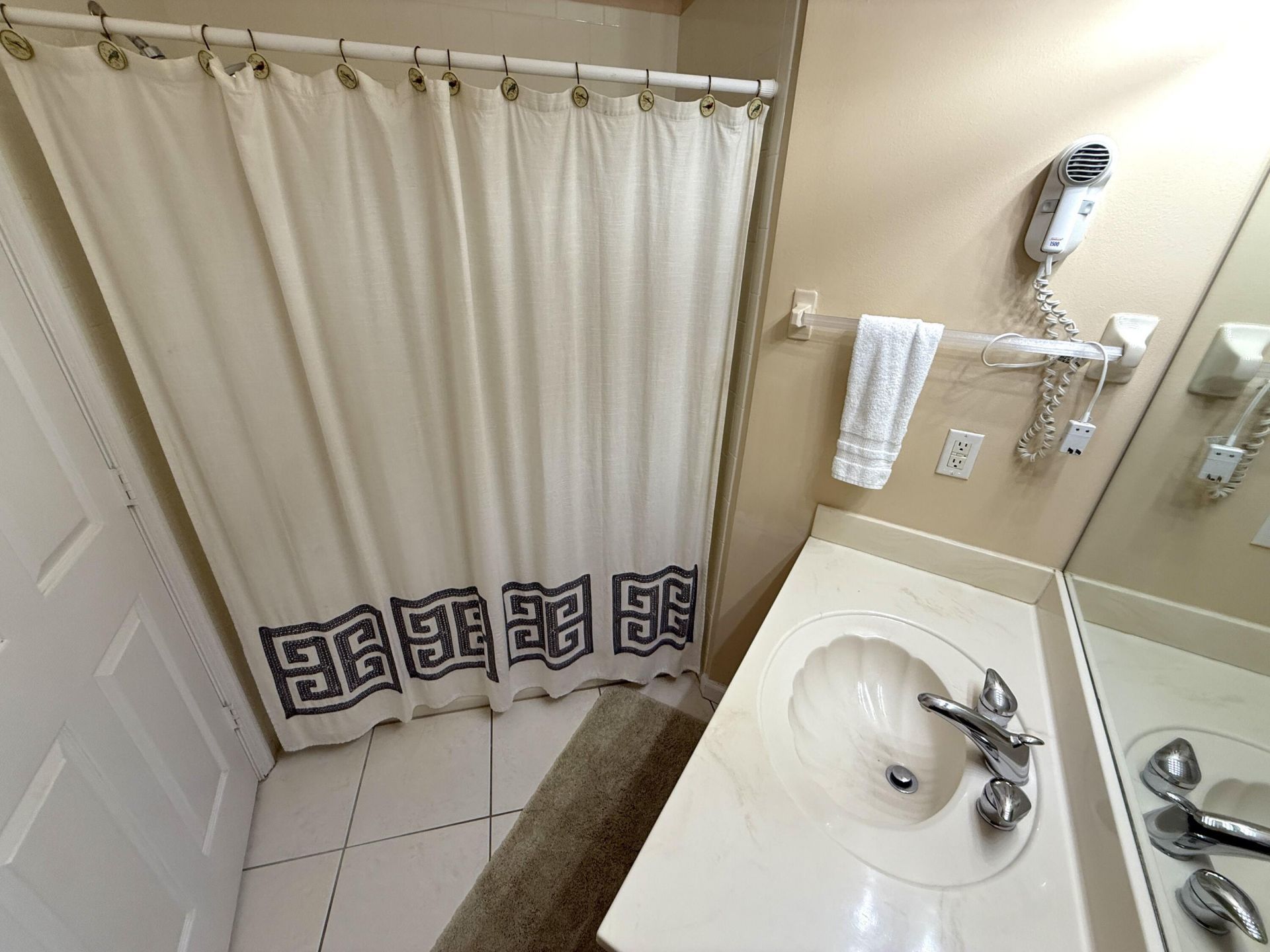 8306 Mulligan Circle, Unit B, Port Saint Lucie, FL 34986 Photo