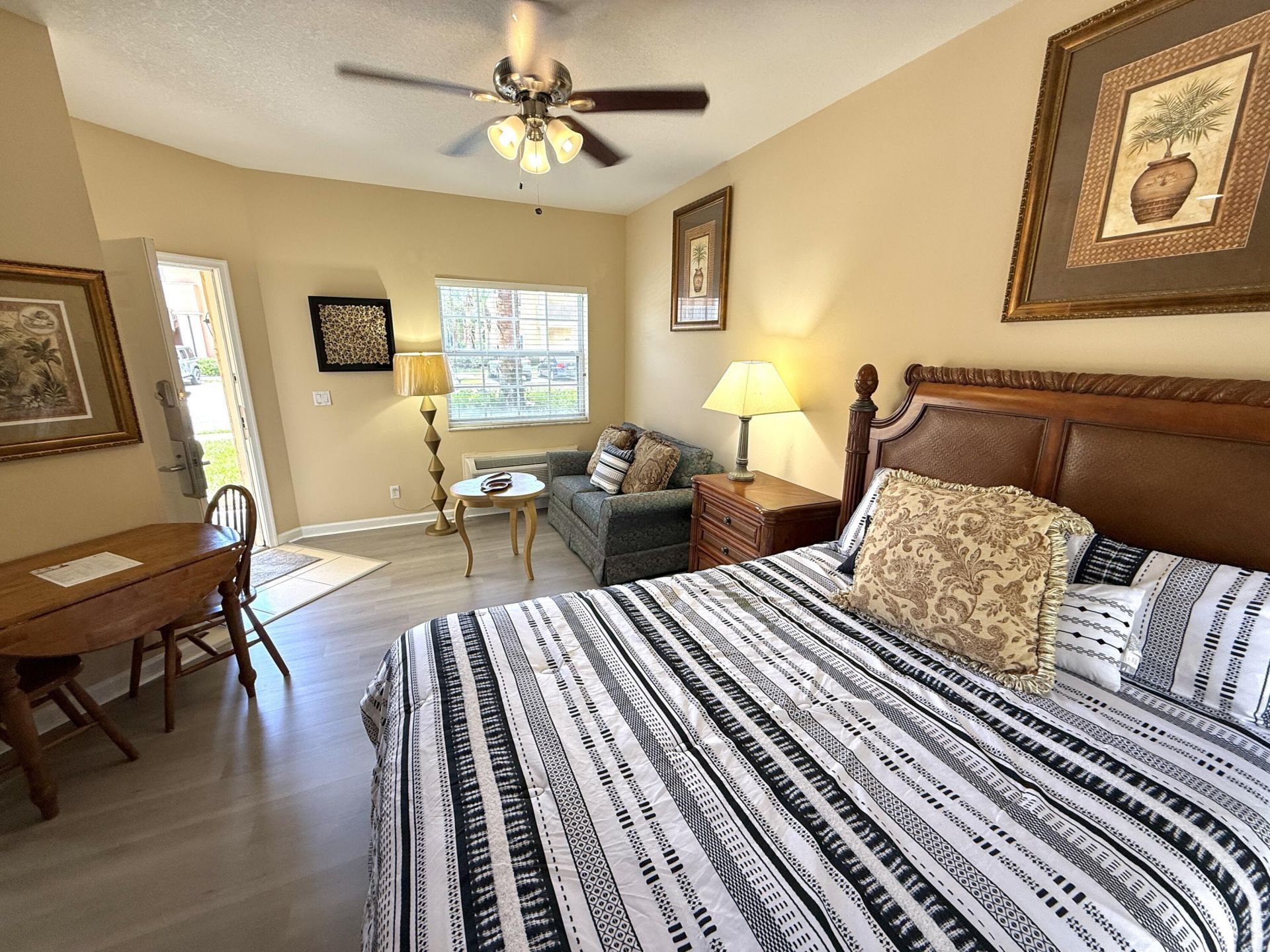 8306 Mulligan Circle, Unit B, Port Saint Lucie, FL 34986 Photo