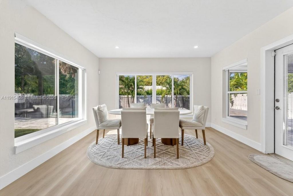 801 NE 19th Terrace, Fort Lauderdale, FL 33304 Photo