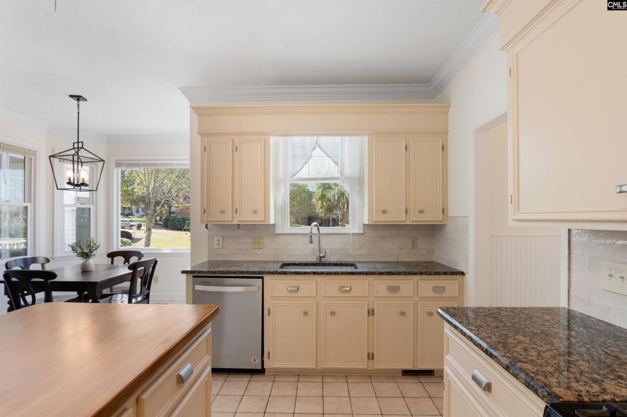 312 Mooring Lane  Photo 14