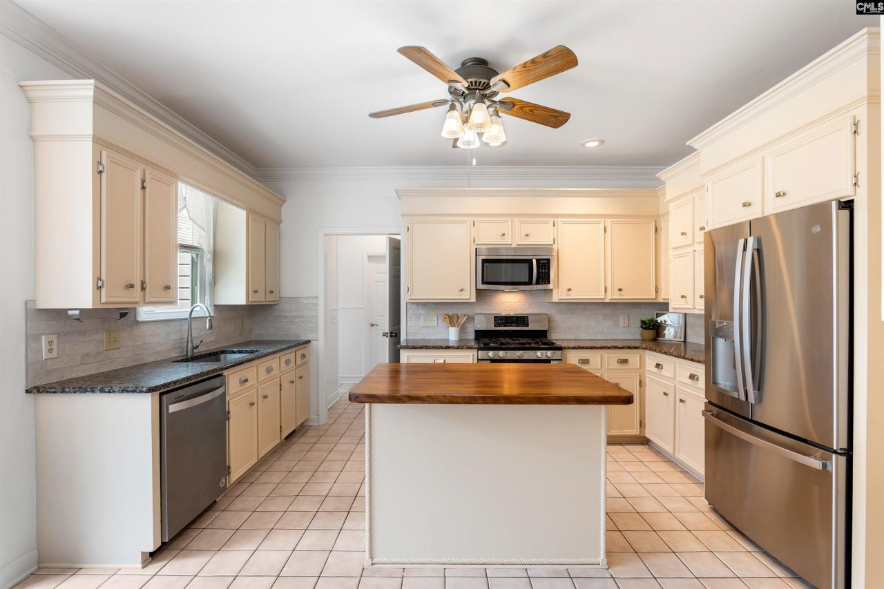 312 Mooring Lane  Photo 16