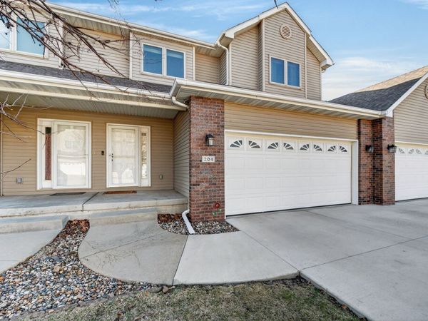 204 SW 36th Lane, Ankeny, IA 50023