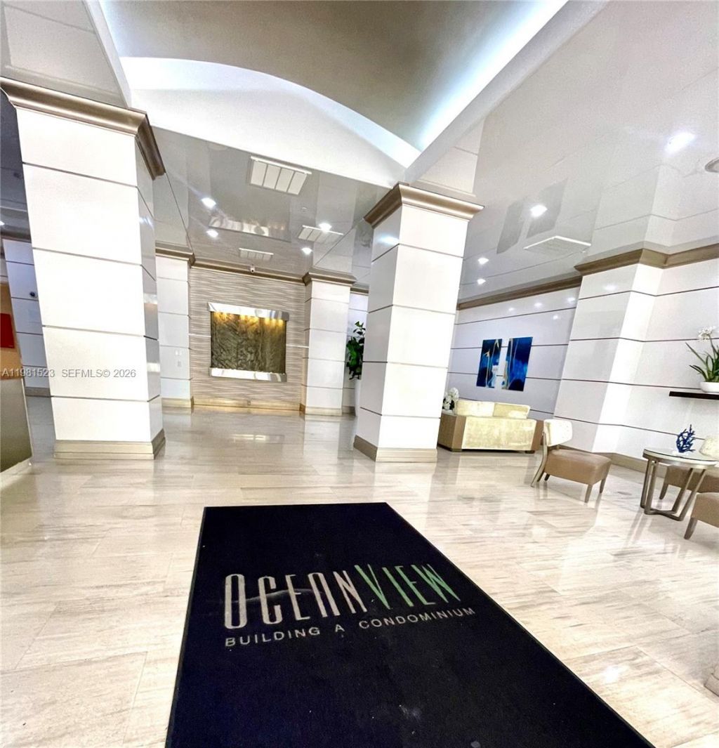 19390 Collins Ave , Unit 316, Sunny Isles Beach, FL 33160 Photo