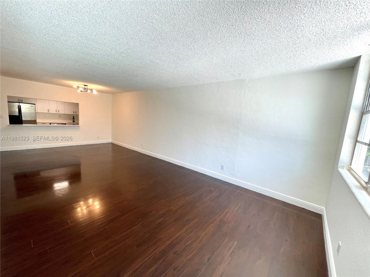 19390 Collins Ave , Unit 316, Sunny Isles Beach, FL 33160 Photo