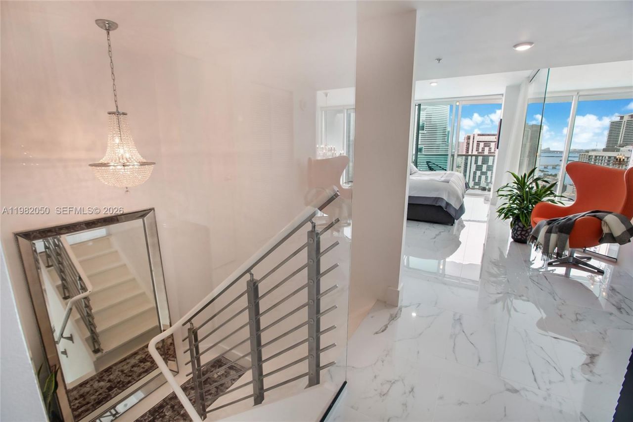 41 SE 5th St, Unit 2109, Miami, FL 33131 Photo