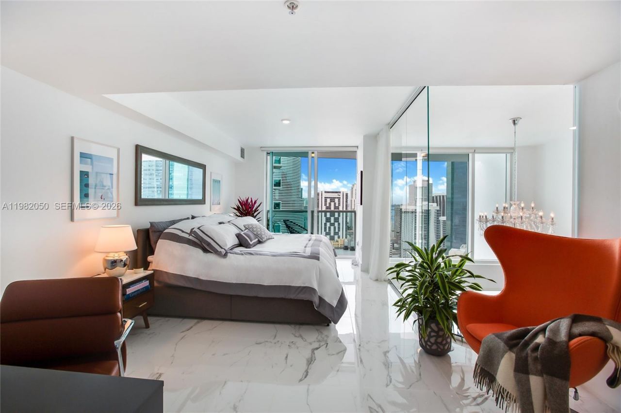 41 SE 5th St, Unit 2109, Miami, FL 33131 Photo
