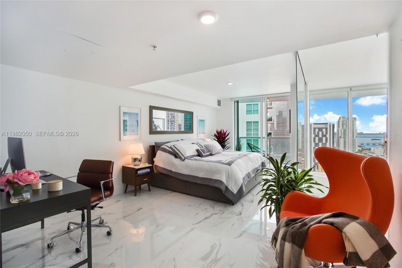 41 SE 5th St, Unit 2109, Miami, FL 33131 Photo