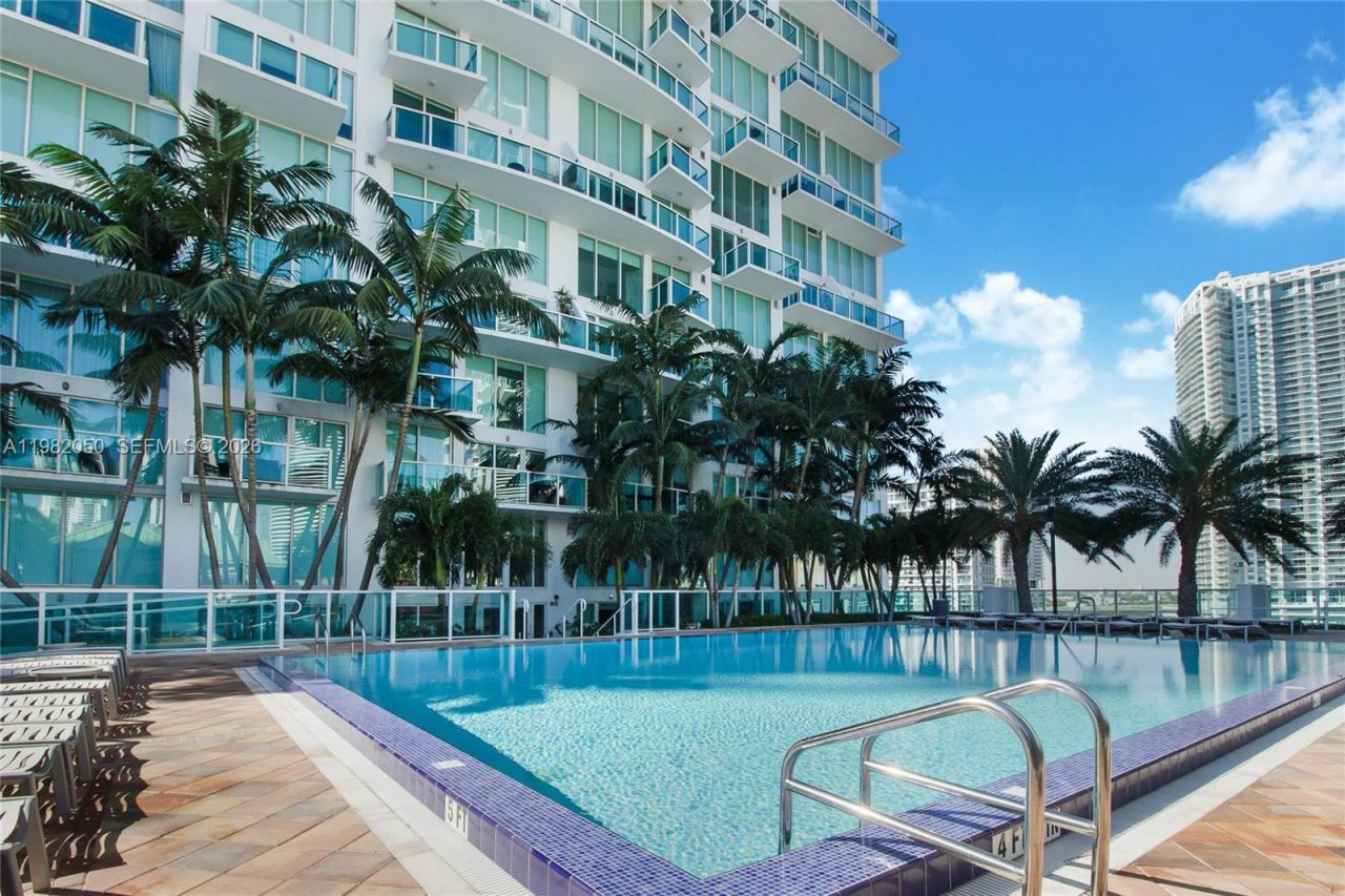 41 SE 5th St, Unit 2109, Miami, FL 33131 Photo