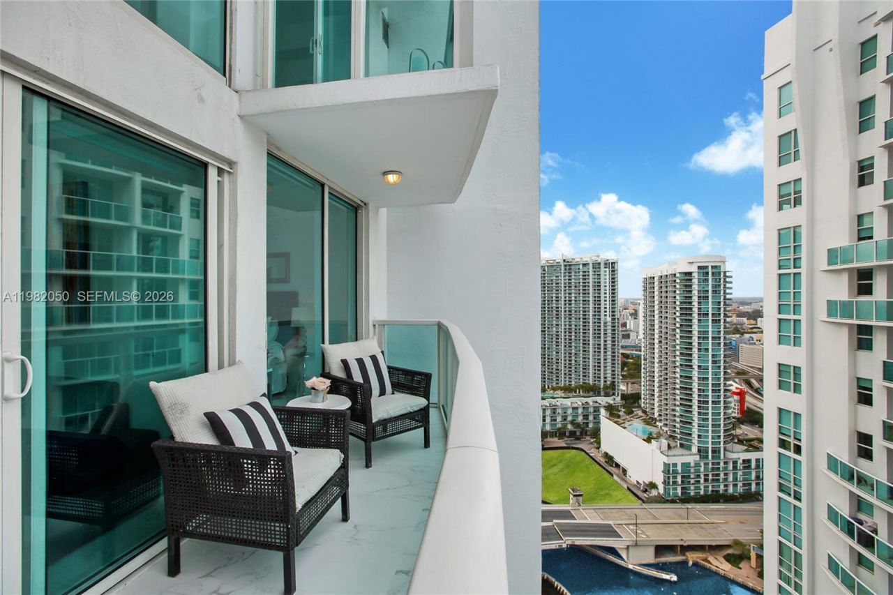 41 SE 5th St, Unit 2109, Miami, FL 33131 Photo