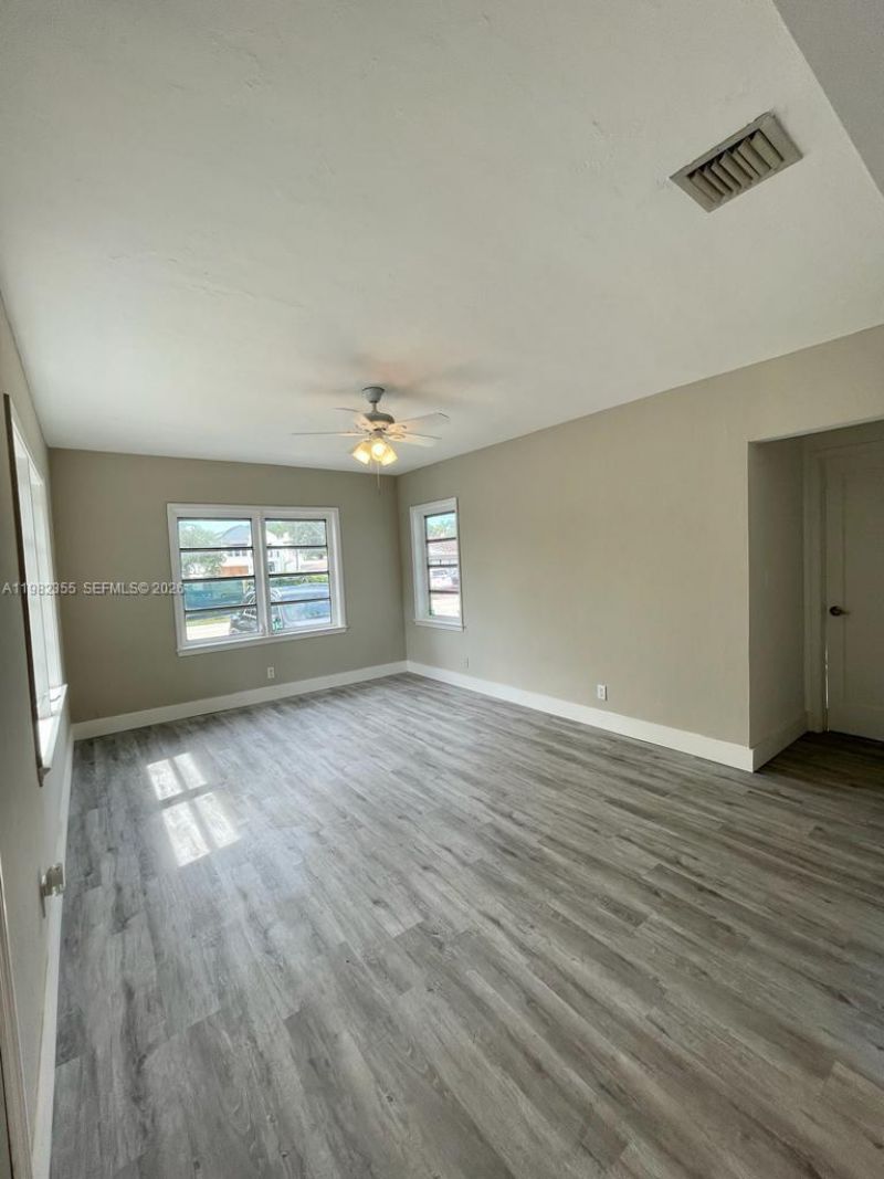 820 SE 12th St, Unit 1, Fort Lauderdale, FL 33316 Photo