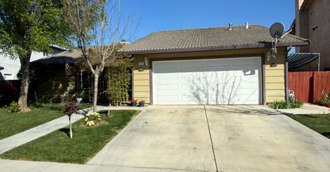558 Cedarwood Ct, Los Banos, CA 93635 Photo