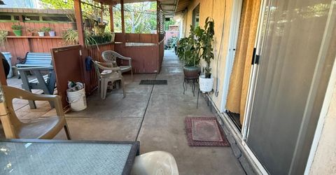 558 Cedarwood Ct, Los Banos, CA 93635 Photo