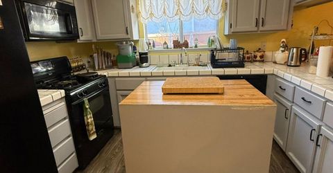 558 Cedarwood Ct, Los Banos, CA 93635 Photo