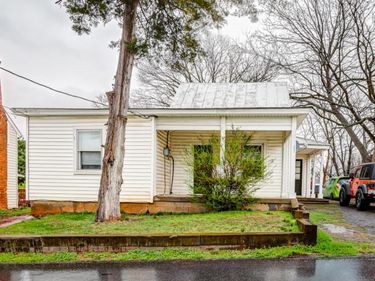 313 South Street, Bedford, VA 24523