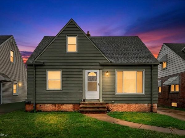 9410 Beech Avenue , Brooklyn, OH 44144