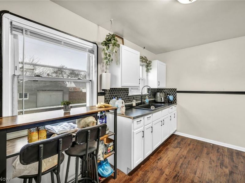 9410 Beech Avenue, Brooklyn, OH 44144 Photo 13