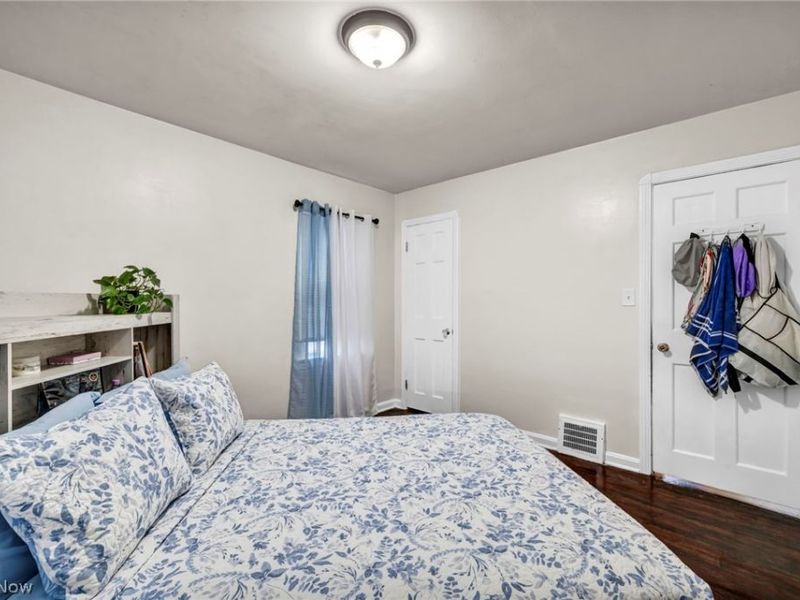 9410 Beech Avenue, Brooklyn, OH 44144 Photo 16