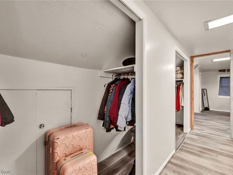 9410 Beech Avenue, Brooklyn, OH 44144 Photo 22