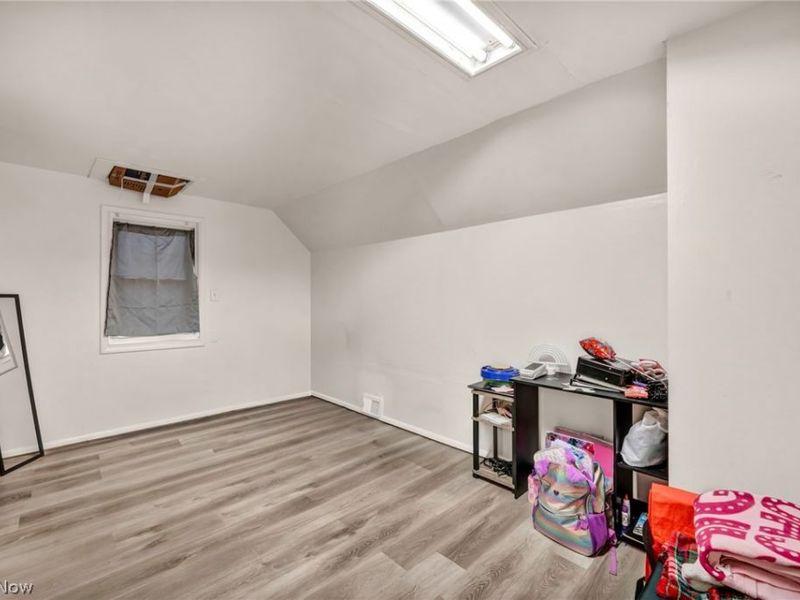 9410 Beech Avenue, Brooklyn, OH 44144 Photo 25